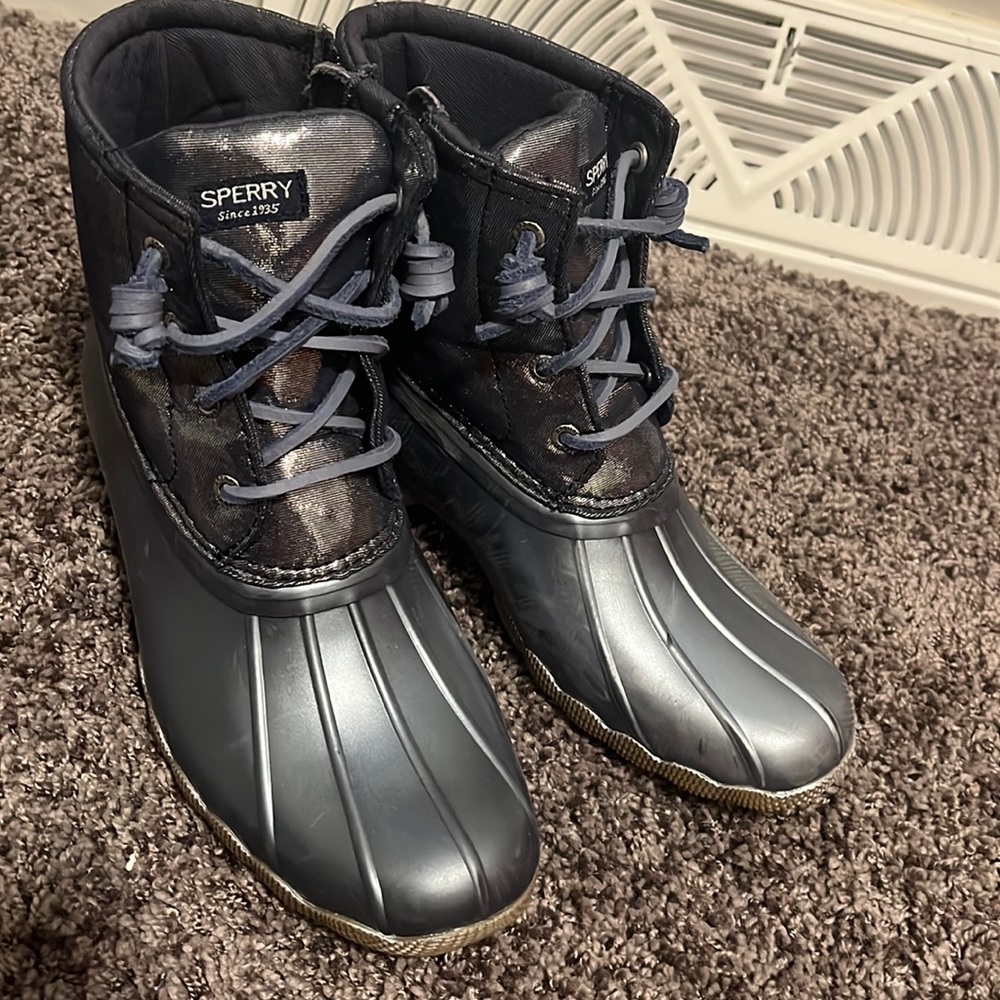 Worn once or twice Sperry Top-Sider boots